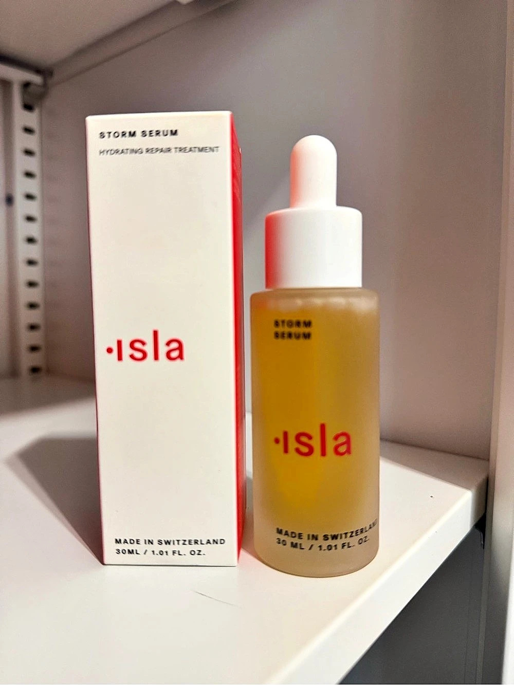 Isla Storm Serum Hydrating Repair Treatment